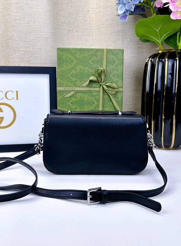 激安グッチバッグコピー内部構造